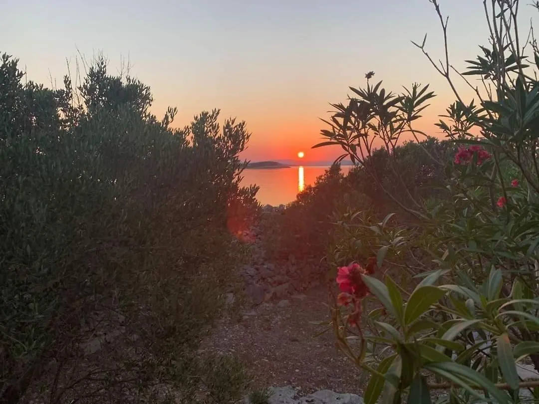 Robinson House With Sea View, Terrace Villa Tkon Holiday home